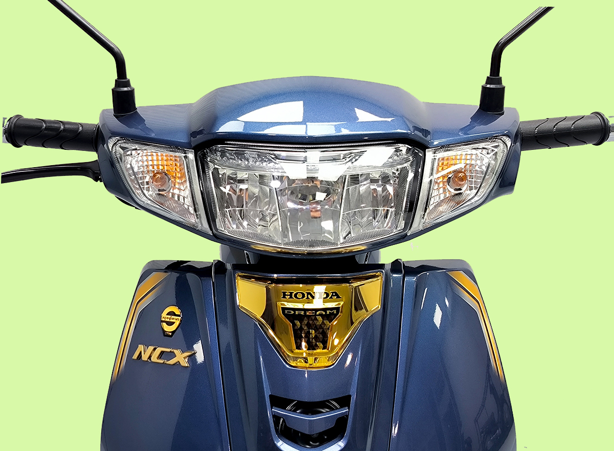 Đèn pha Honda Dream 125 2024 số đẹp màu xanh